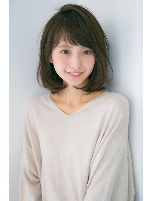 女生短髮造造型